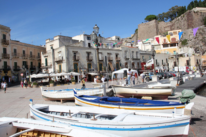Lipari1-lipari-4704020-1920.jpg