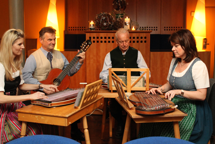 Salzburg1Stubenmusik-2-(St.jpg