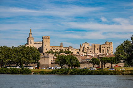 Rhone1-avignon-provence-4725697-1920.jpg