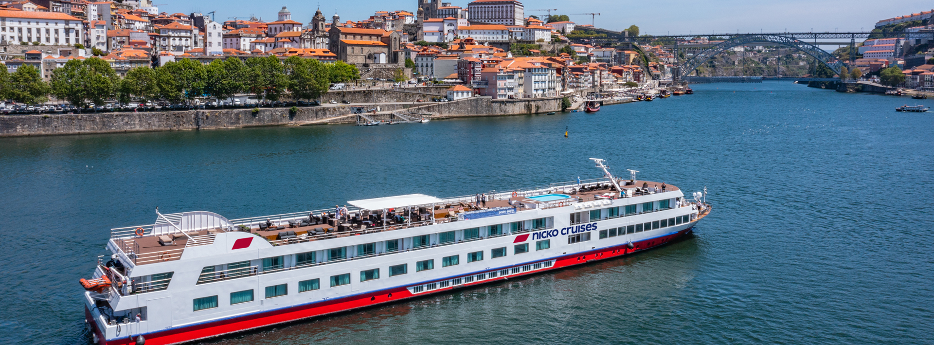 Flusskreuzfahrt Dourotal - Spektakuläre Weinberge