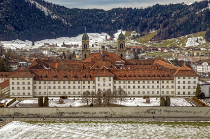 Schweiz2-einsiedeln-monastery-4875742-1920.jpg